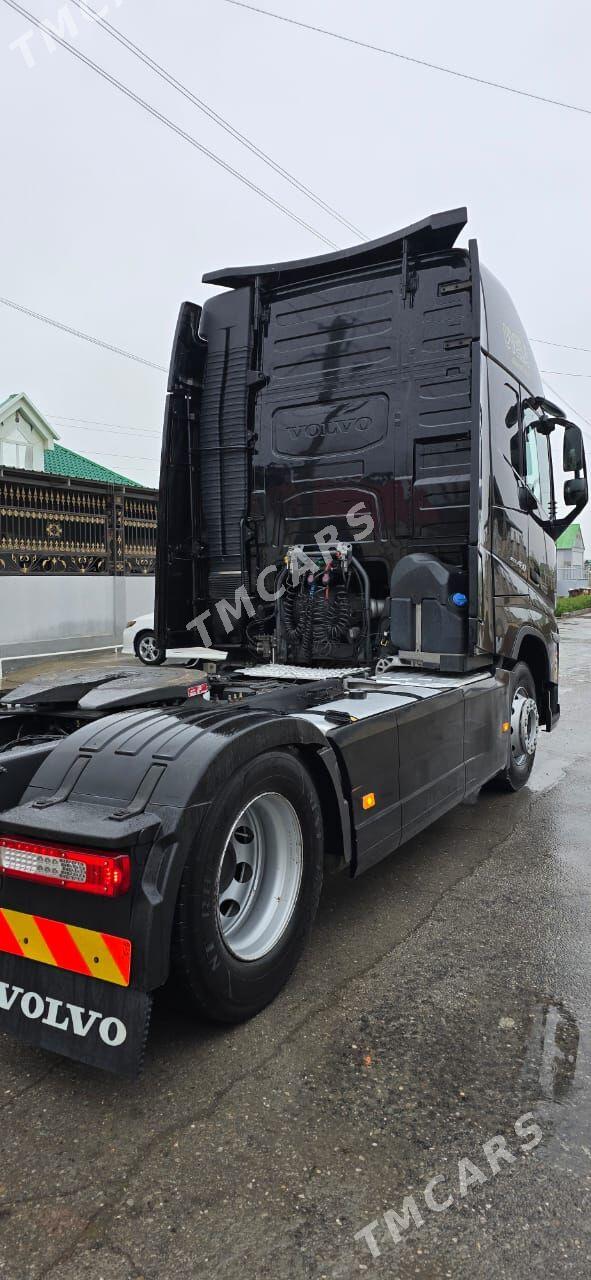 Volvo FH 460 2022 - 1 350 000 TMT - Aşgabat - img 1