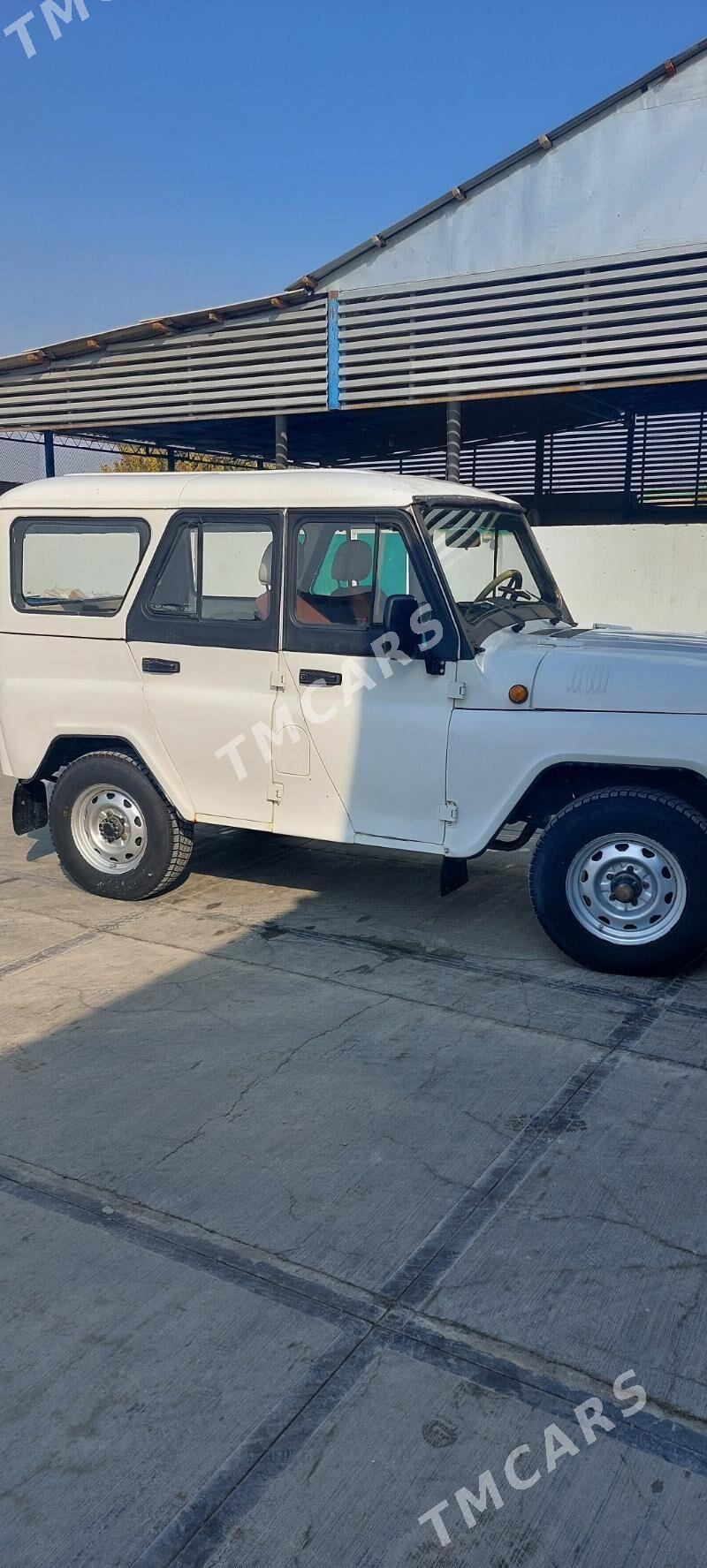 UAZ 469 2002 - 39 000 TMT - Bäherden - img 2