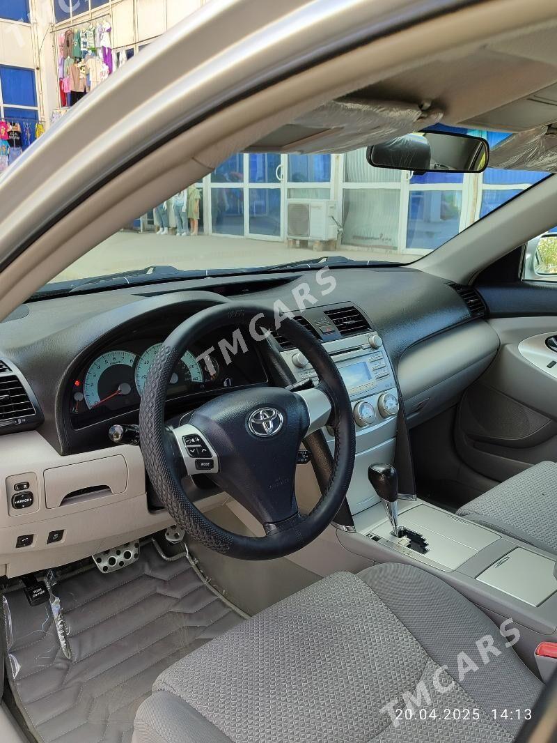 Toyota Camry 2011 - 210 000 TMT - Daşoguz - img 8