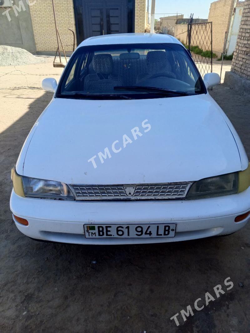 Toyota Corolla 1995 - 45 000 TMT - Туркменабат - img 2