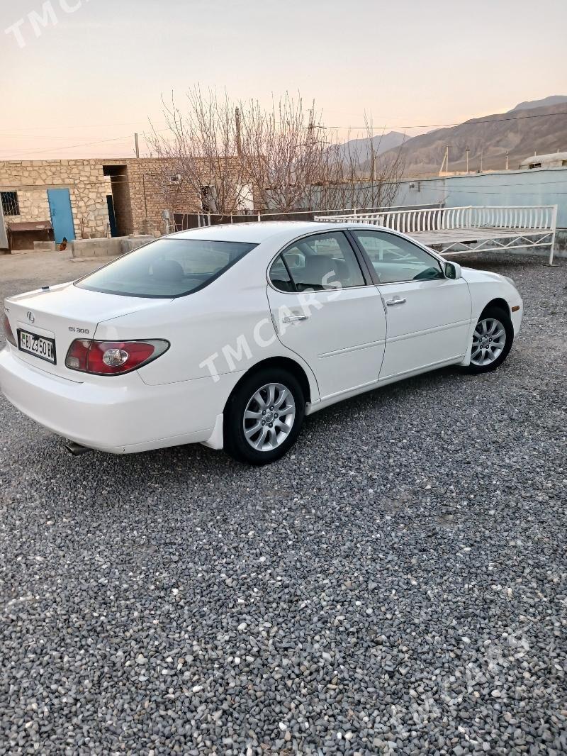 Lexus ES 300 2003 - 168 000 TMT - Bereket - img 2