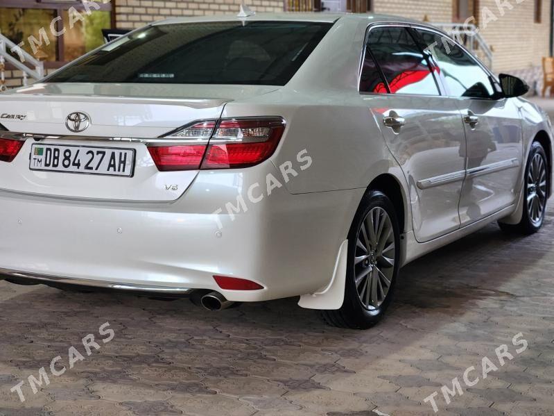 Toyota Camry 2017 - 575 000 TMT - Ашхабад - img 3