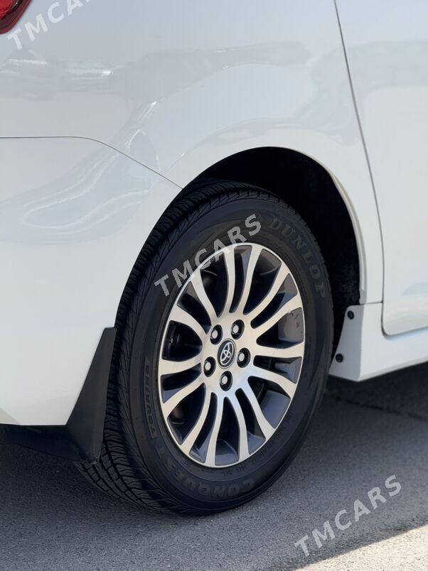 Toyota Sienna 2019 - 475 000 TMT - Мары - img 7