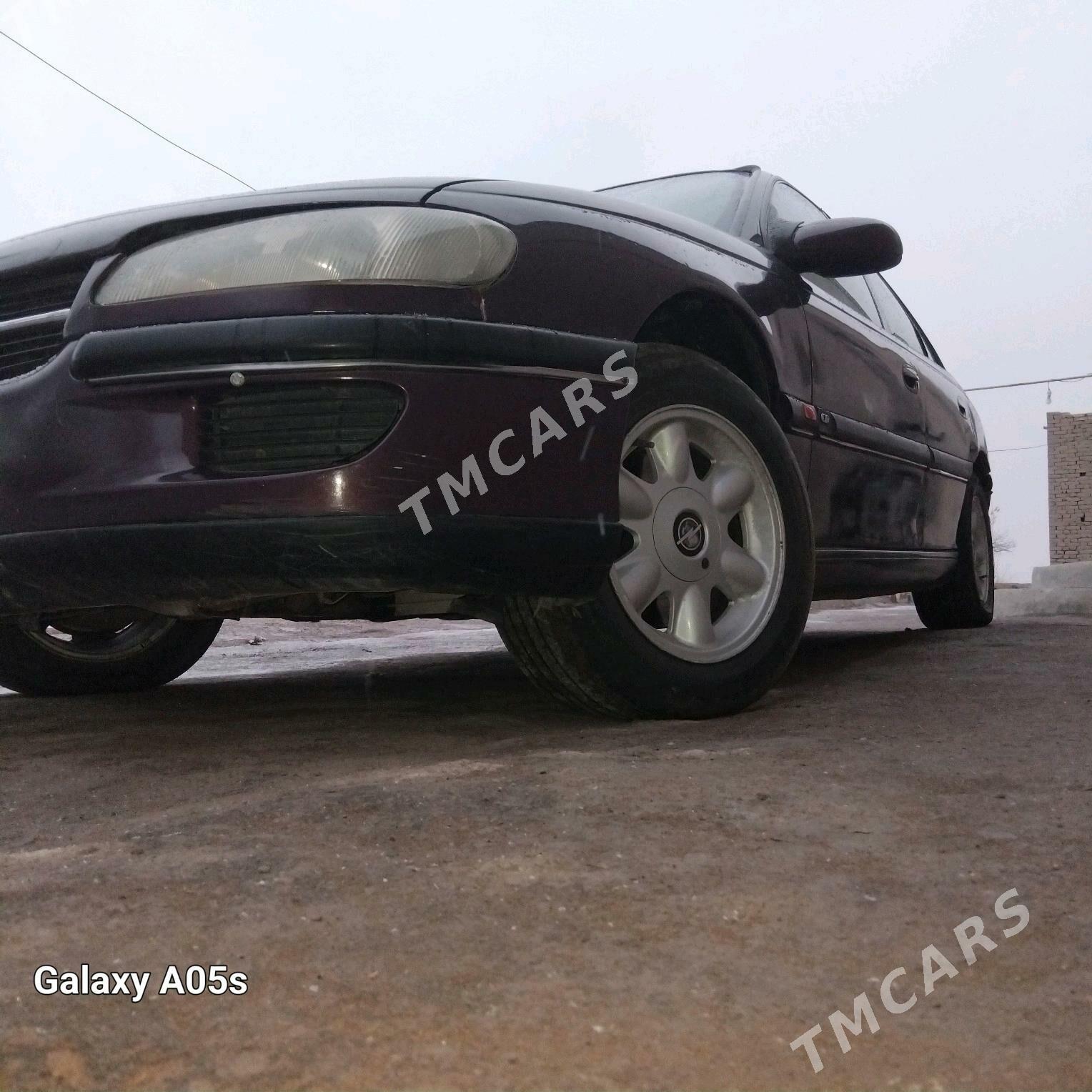 Opel Omega 1994 - 23 000 TMT - Şabat etr. - img 4
