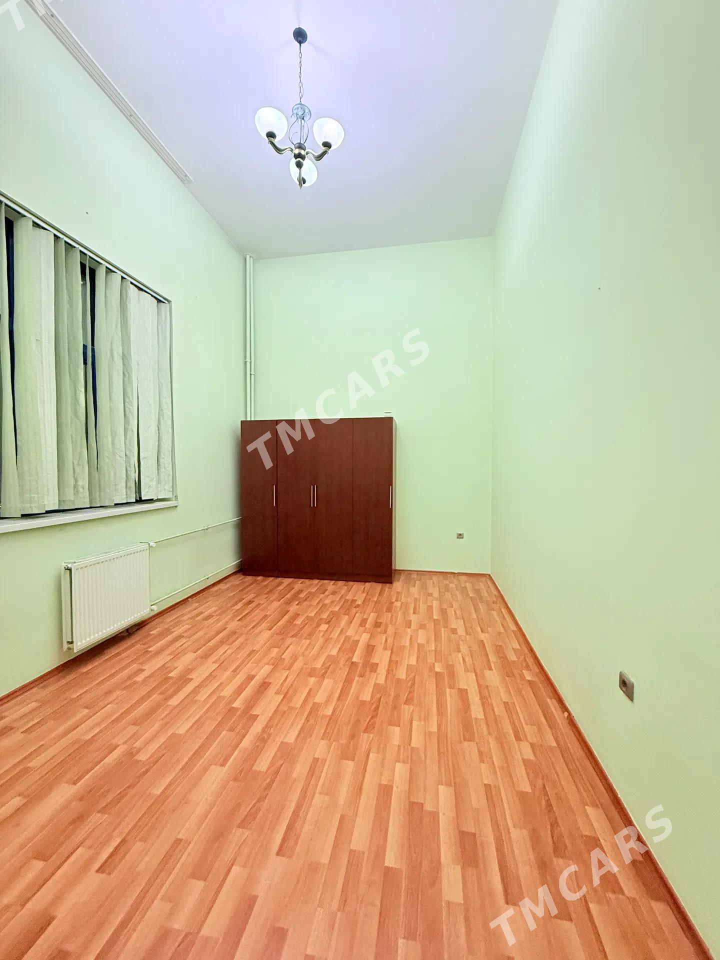 podwoyskiy 12/4 Etaz 3 kom - ул. Подвойского (Битарап Туркменистан шаёлы) - img 10