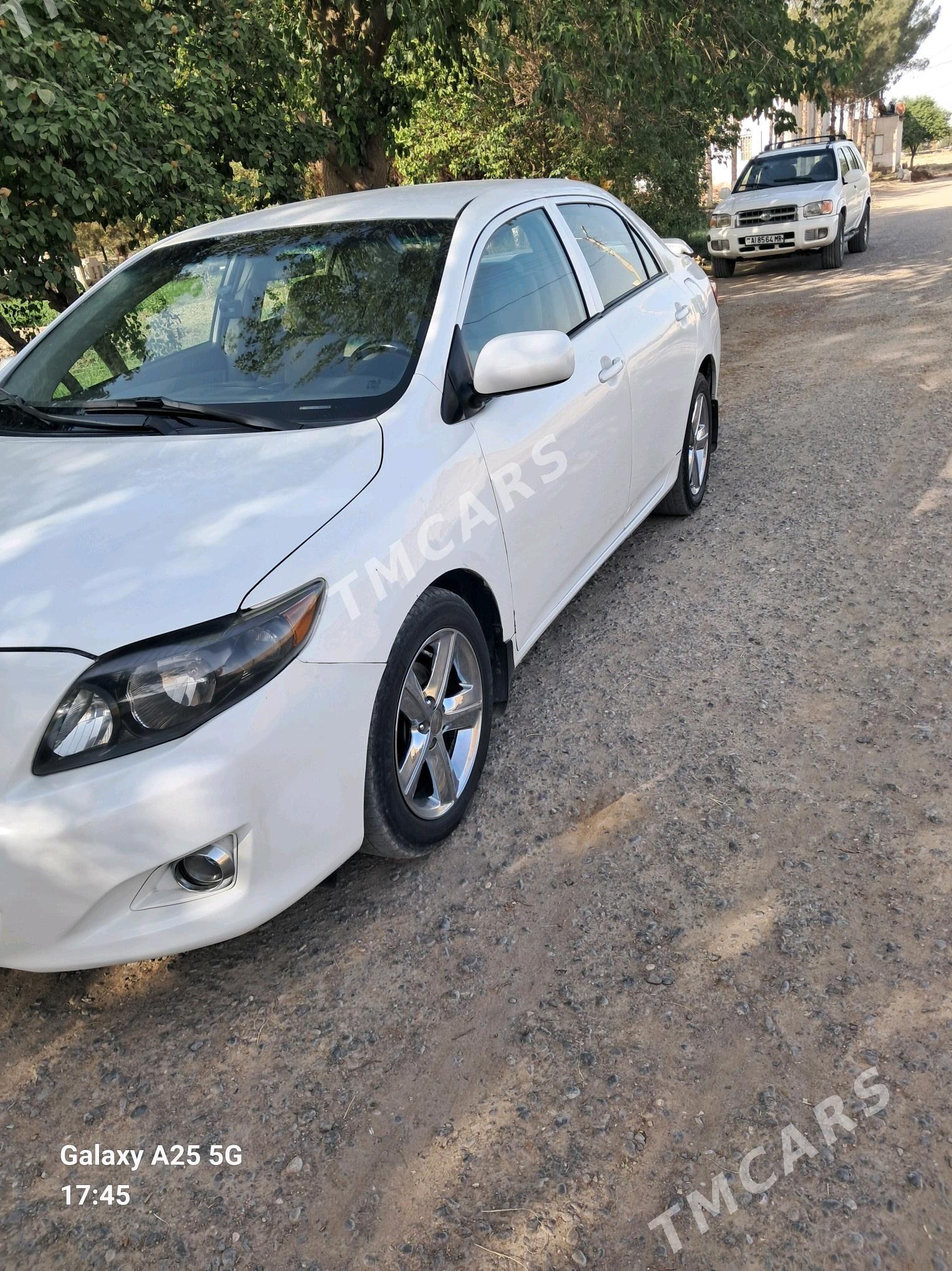 Toyota Corolla 2010 - 125 000 TMT - Baýramaly - img 2
