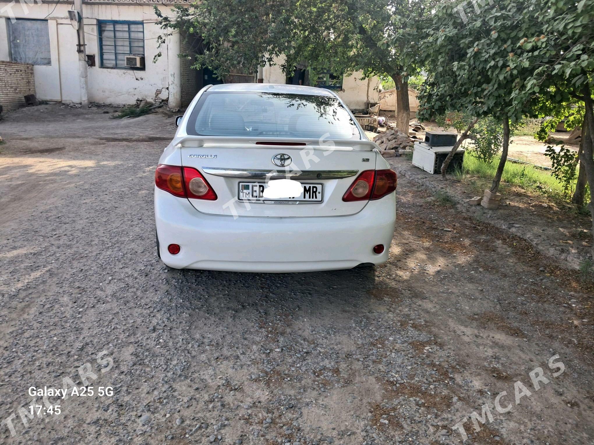 Toyota Corolla 2010 - 125 000 TMT - Baýramaly - img 3