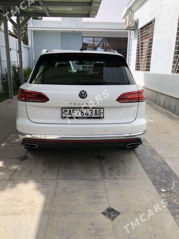 Volkswagen Touareg 2021 - 1 180 000 TMT - Aşgabat - img 6