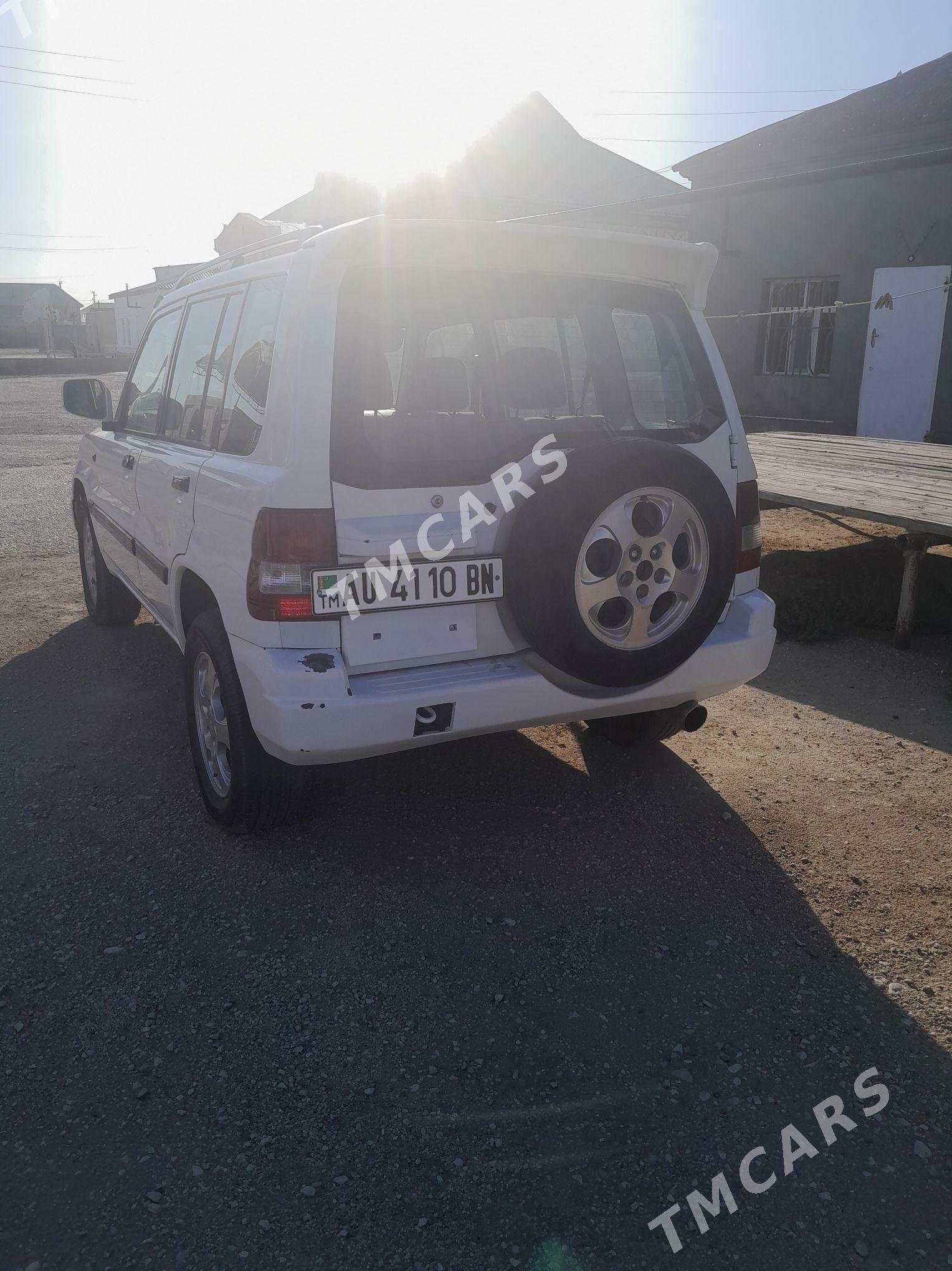 Mitsubishi Pajero 2000 - 60 000 TMT - Gumdag - img 3