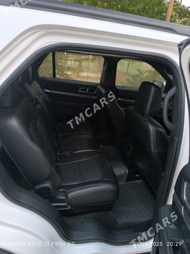 Ford Explorer 2017 - 323 400 TMT - Хазар - img 6