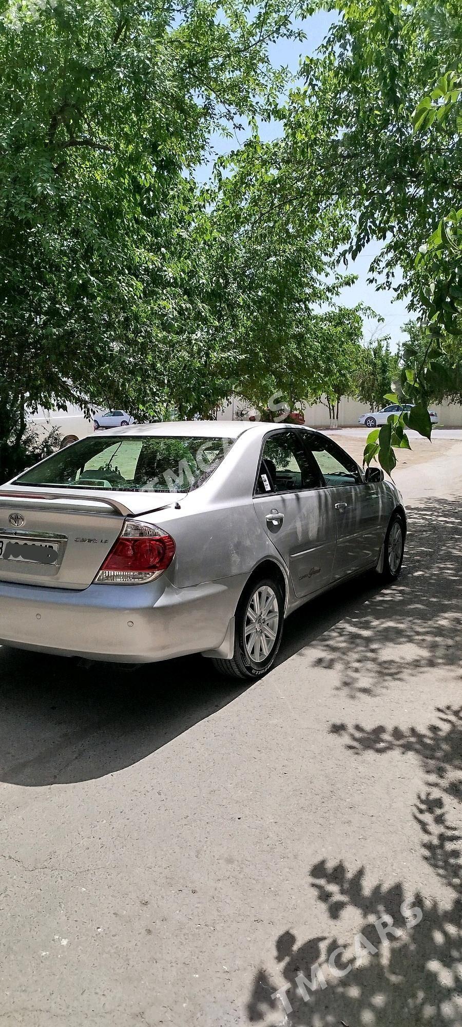 Toyota Camry 2004 - 150 000 TMT - Мары - img 3