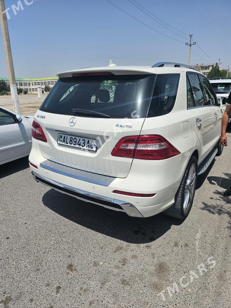 Mercedes-Benz ML350 2014 - 700 000 TMT - Бузмеин - img 2