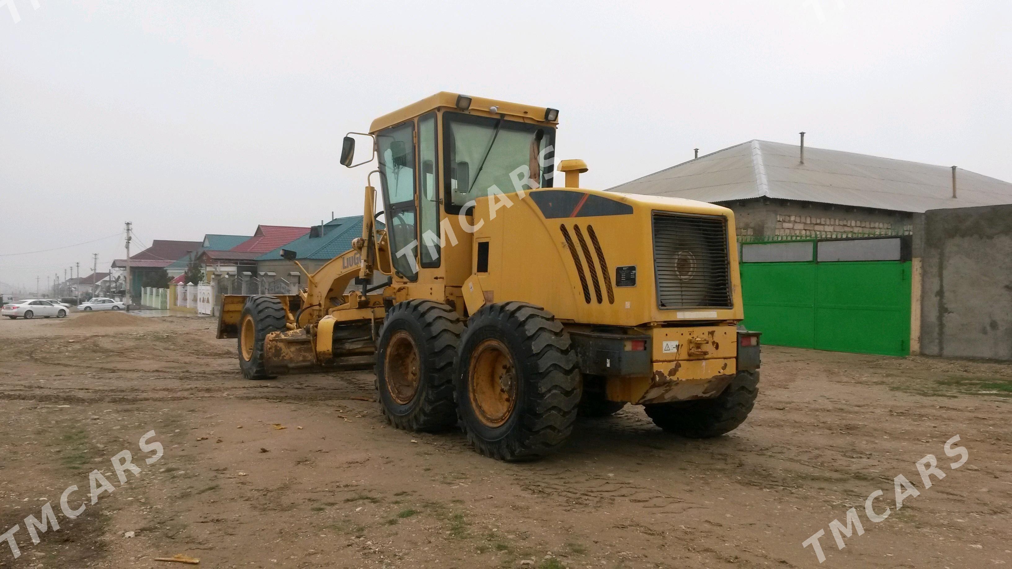 LiuGong CLG 4180D 2010 - 1 100 000 TMT - Balkanabat - img 6