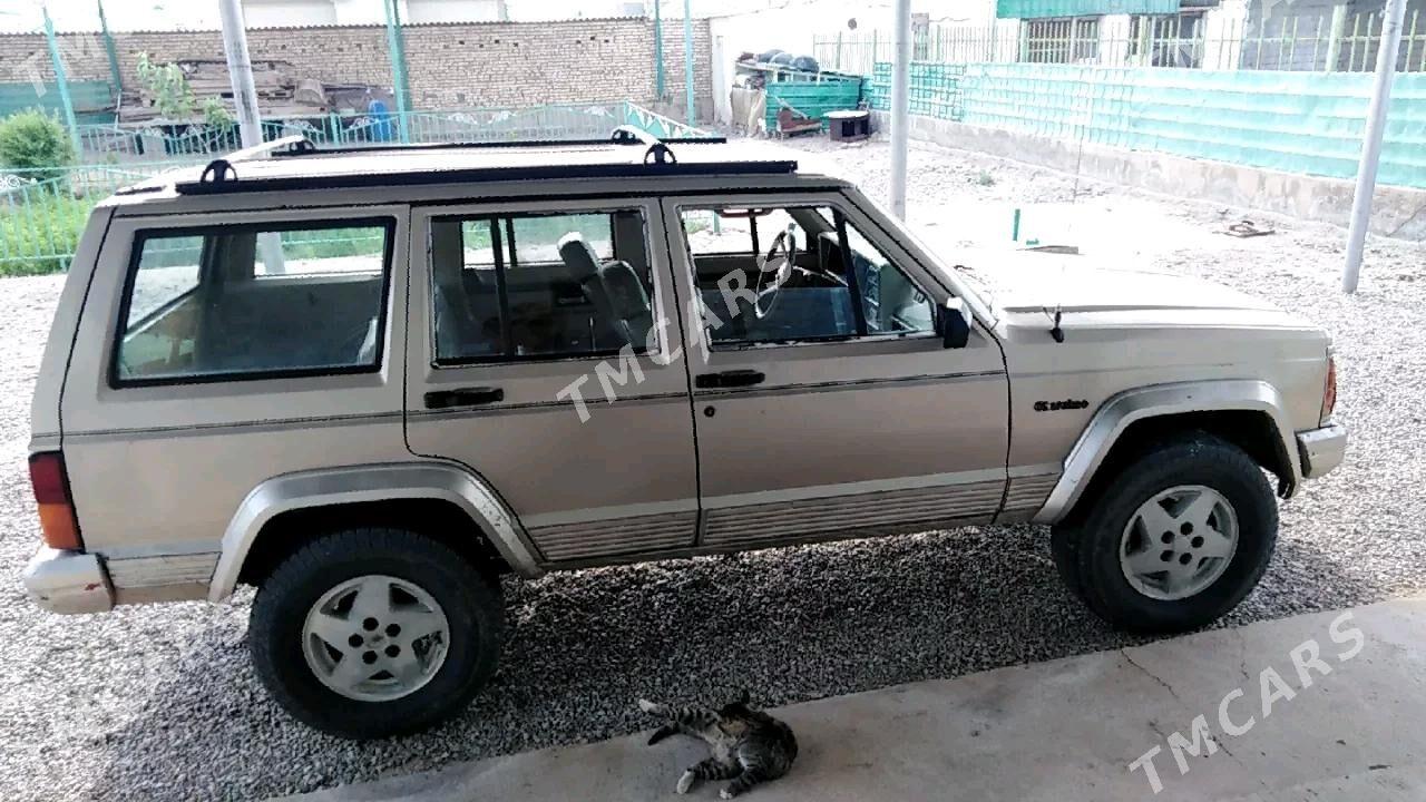 Jeep Cherokee 1993 - 30 000 TMT - Серахс - img 2