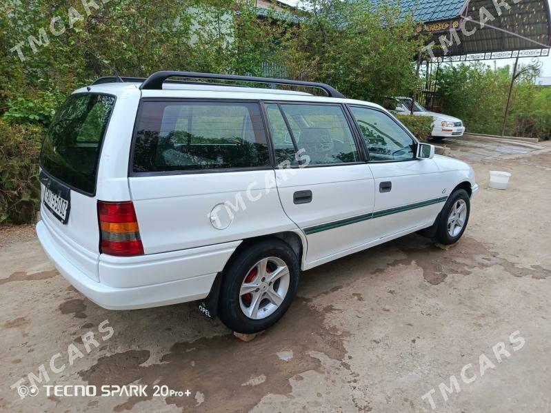 Opel Astra 1994 - 40 000 TMT - Шабатский этрап - img 6