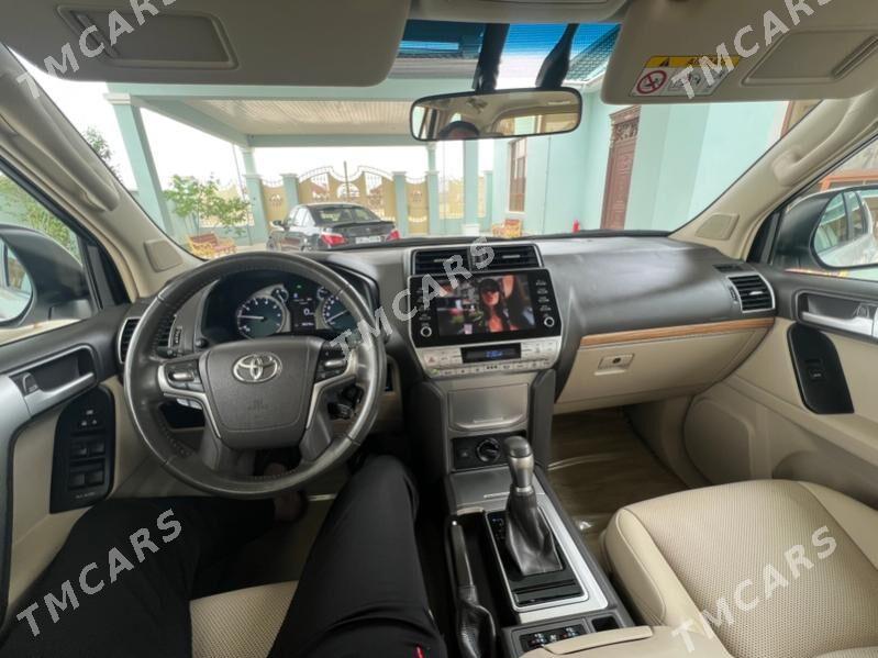 Toyota Land Cruiser Prado 2021 - 940 000 TMT - Balkanabat - img 7