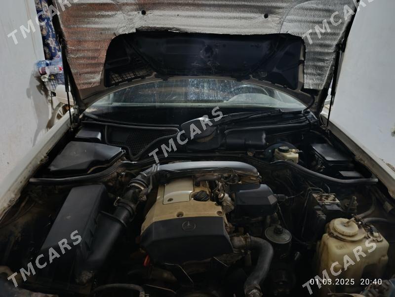Mercedes-Benz E320 1996 - 55 000 TMT - Кёнеургенч - img 4