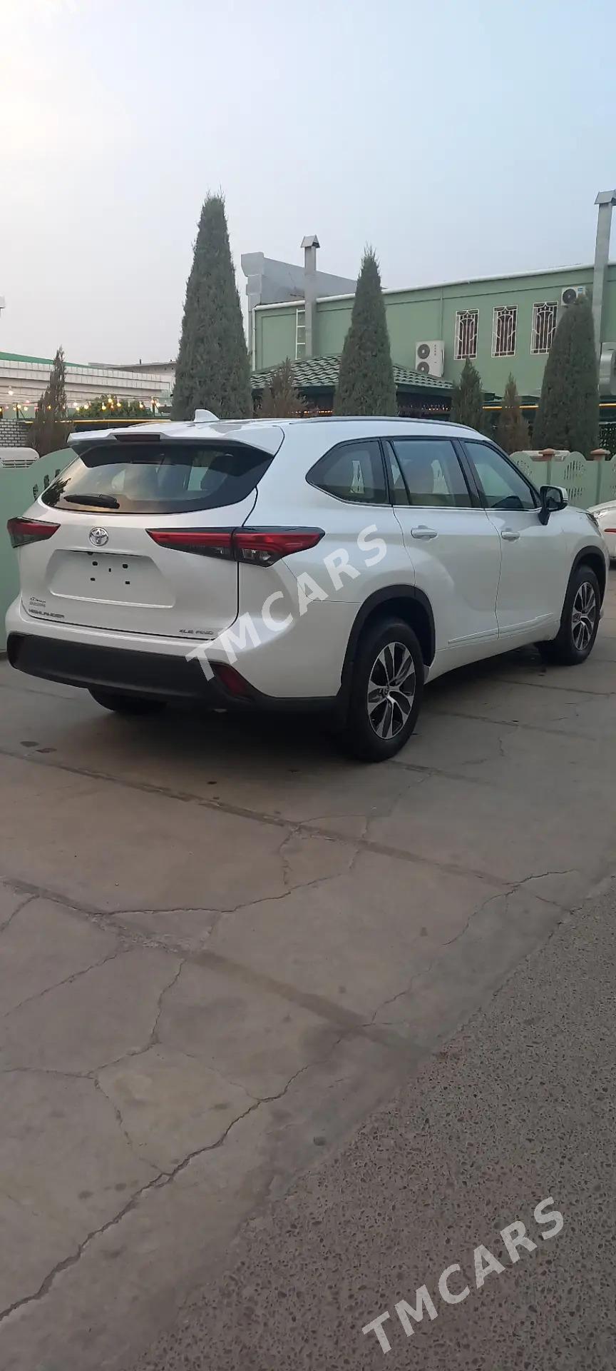 Toyota Highlander 2022 - 700 000 TMT - Ашхабад - img 8