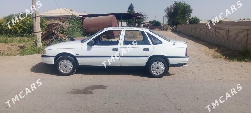 Opel Vectra 1991 - 36 000 TMT - Mary - img 3