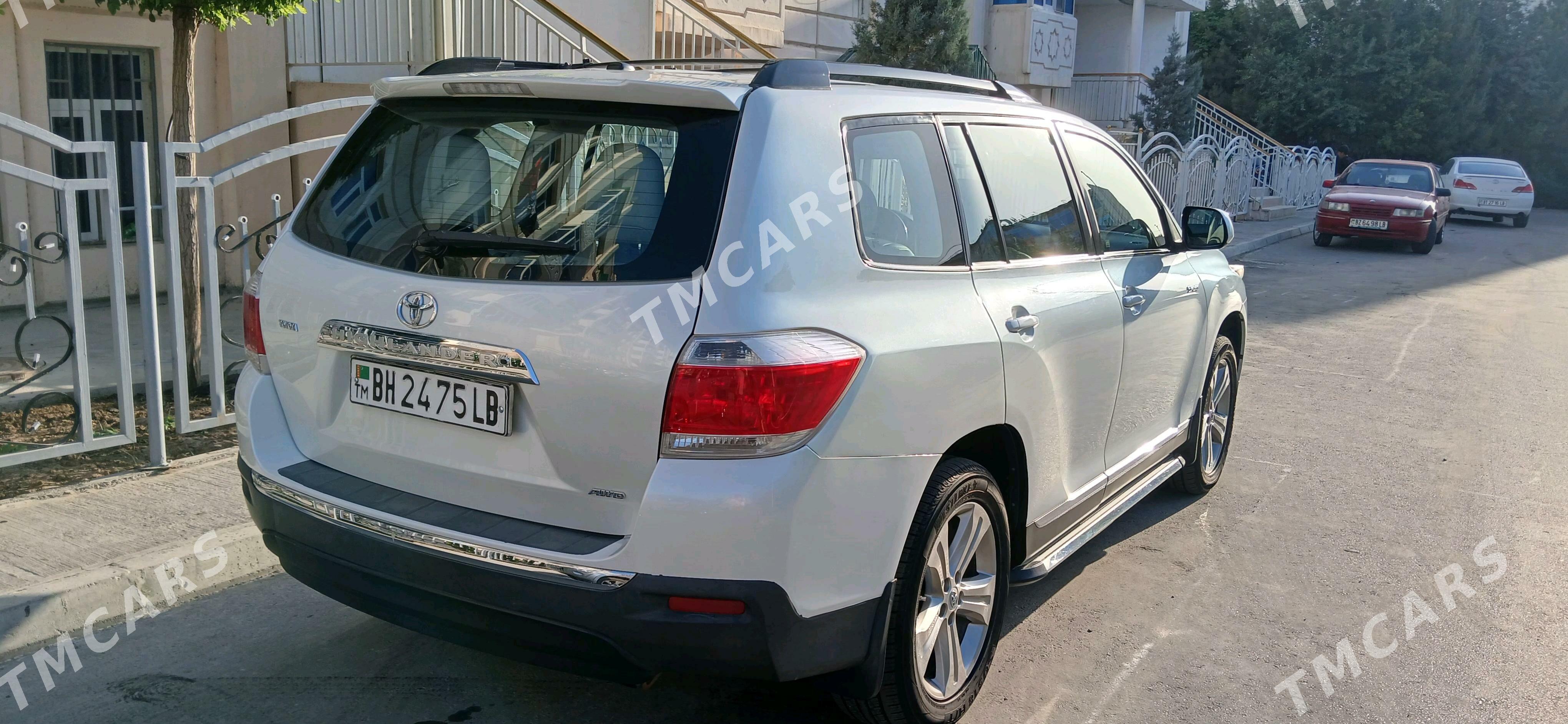 Toyota Highlander 2011 - 350 000 TMT - Туркменабат - img 4