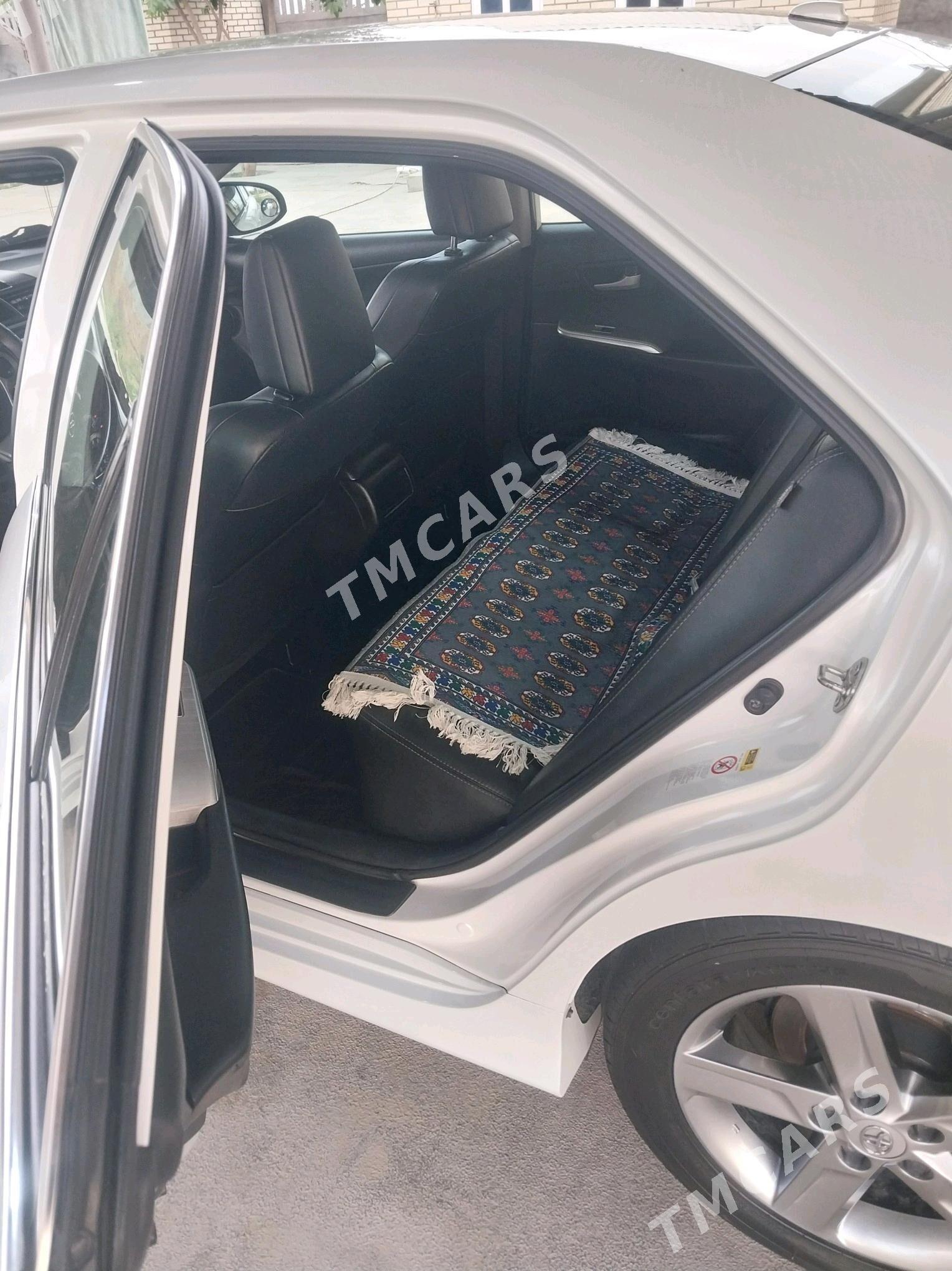 Toyota Camry 2012 - 235 000 TMT - Мары - img 7