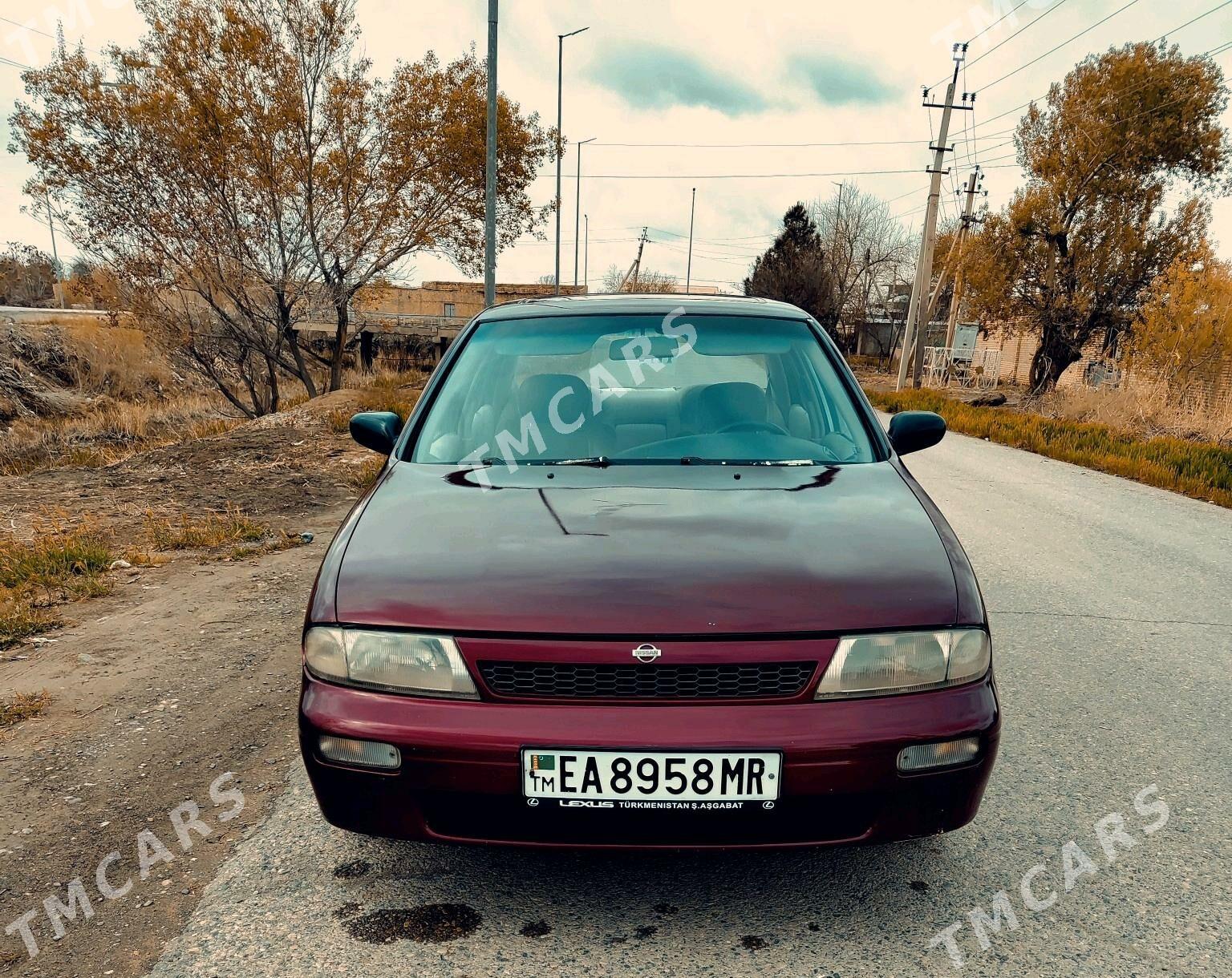 Nissan Altima 1993 - 50 000 TMT - Мары - img 3