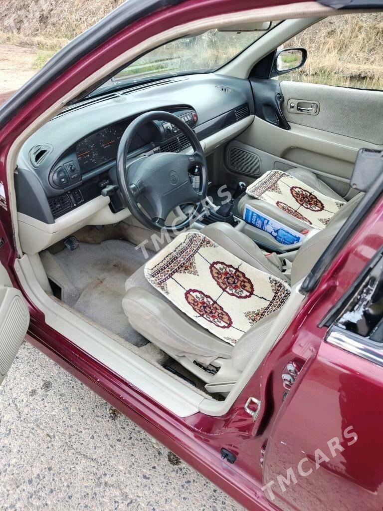 Nissan Altima 1993 - 50 000 TMT - Мары - img 6