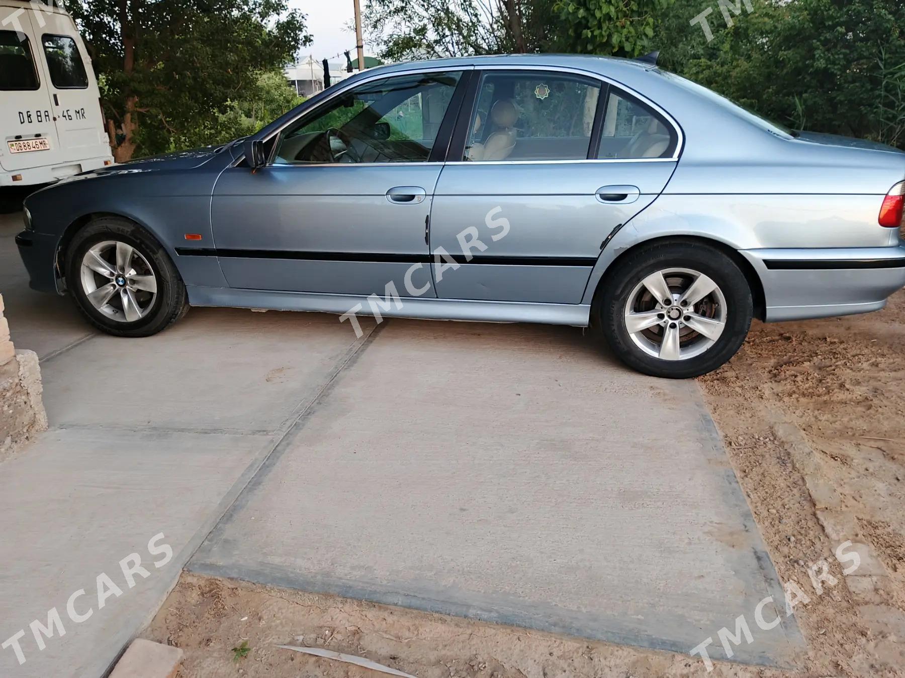 BMW 528 2002 - 92 000 TMT - Türkmengala - img 6