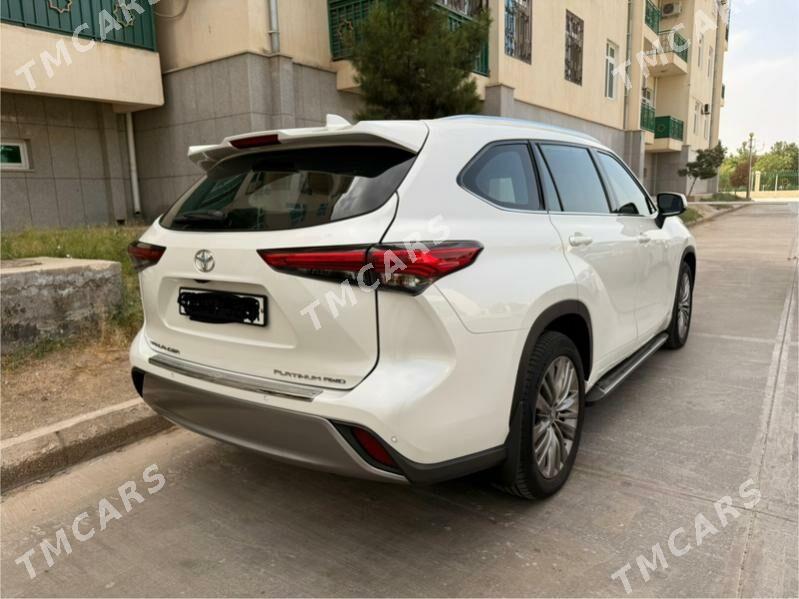 Toyota Highlander 2022 - 720 000 TMT - Мары - img 5