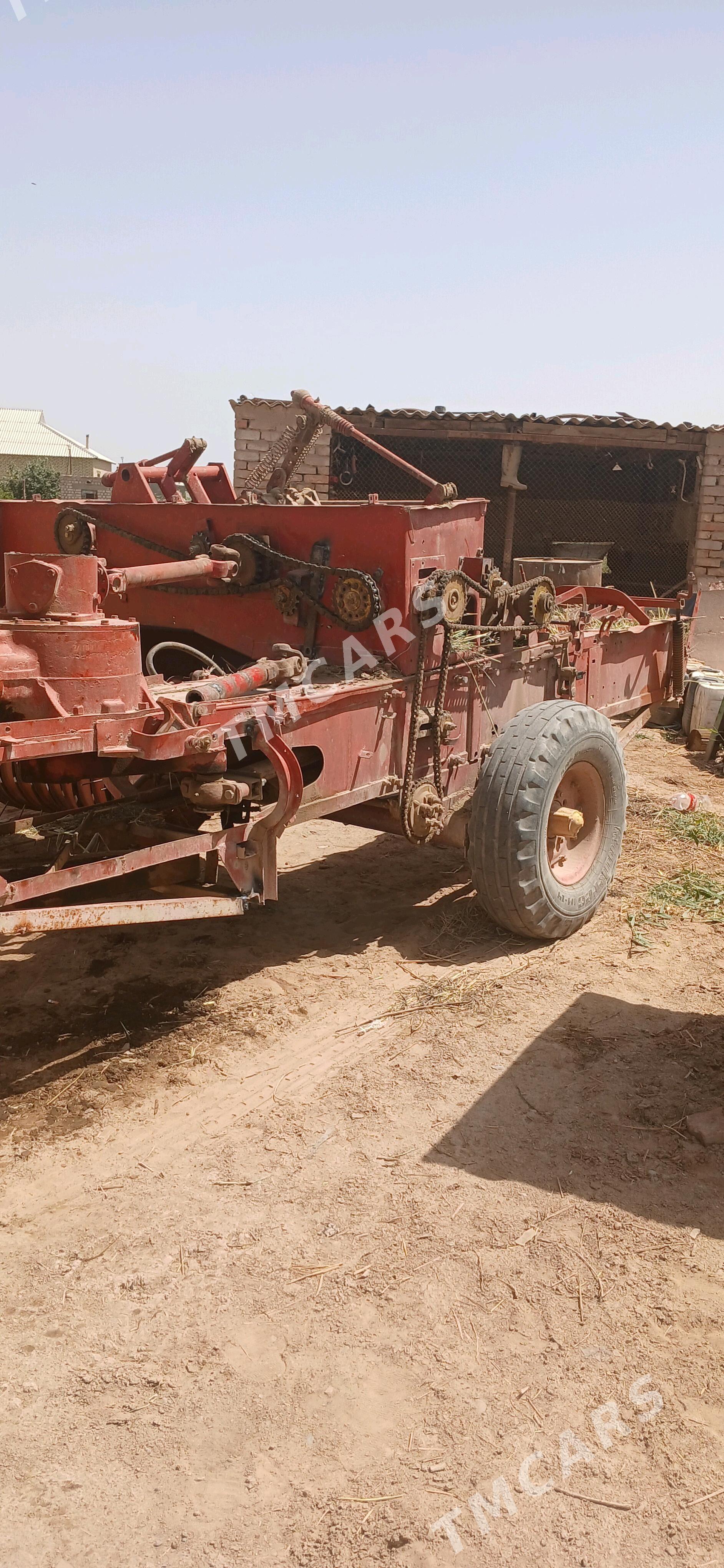 MTZ T-28 2002 - 65 000 TMT - Tejen - img 2