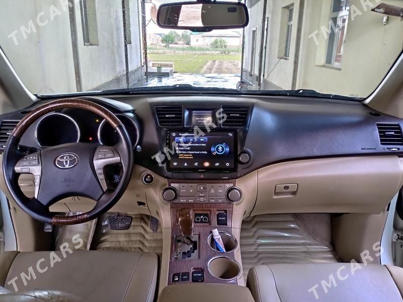 Toyota Highlander 2008 - 270 000 TMT - Gurbansoltan Eje - img 10