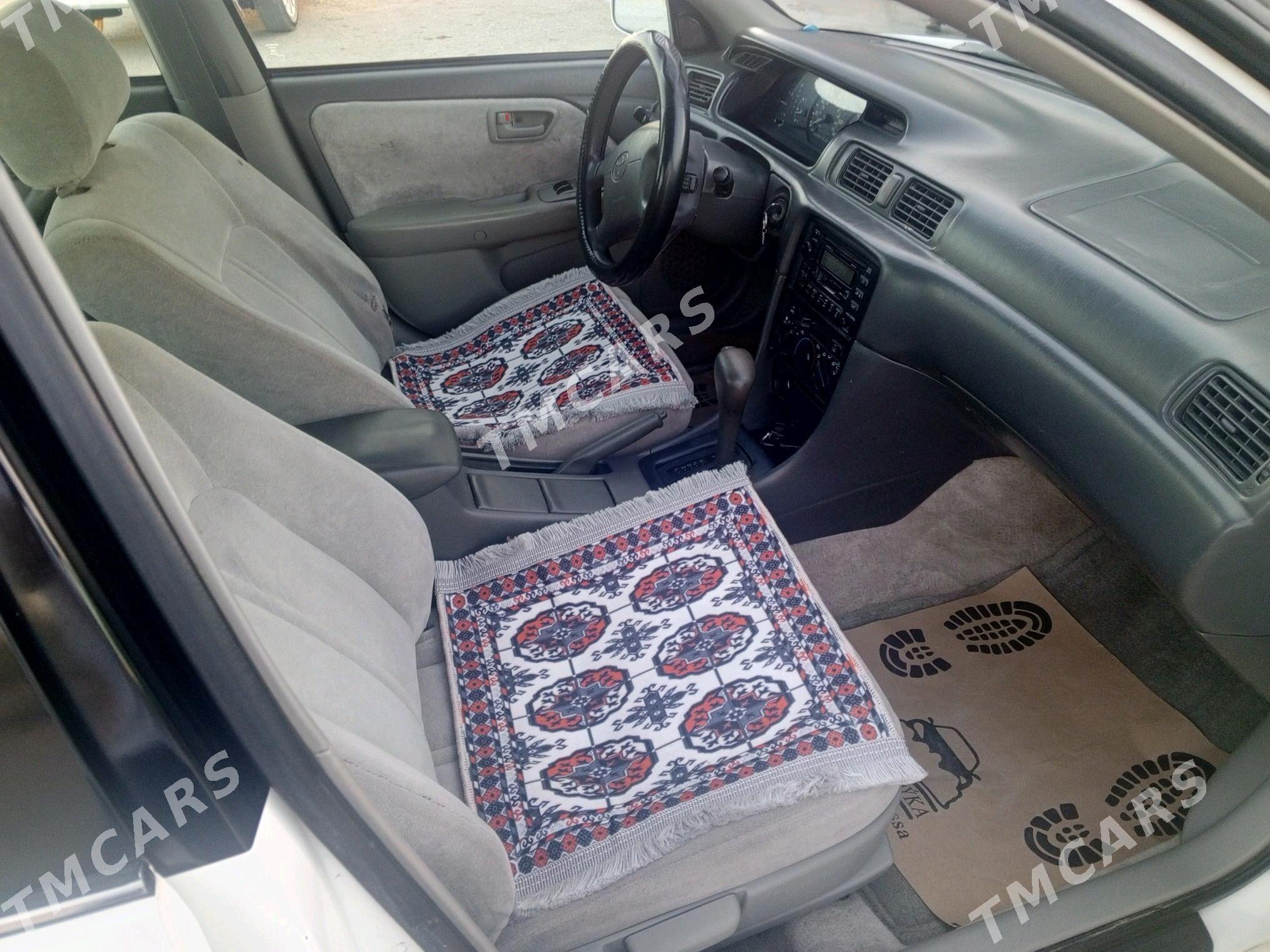 Toyota Camry 1999 - 130 000 TMT - Mary - img 4