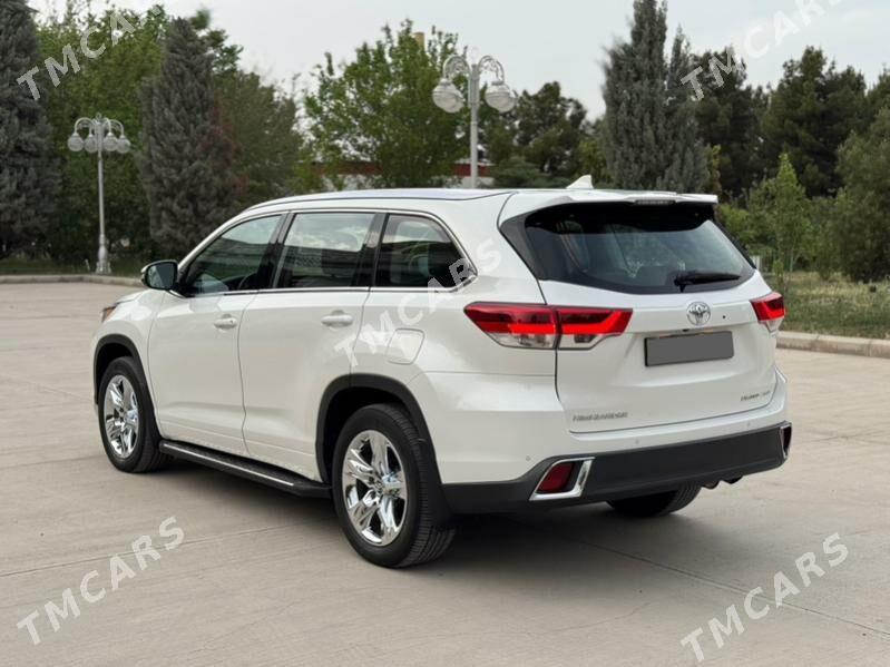 Toyota Highlander 2019 - 480 000 TMT - Мары - img 3