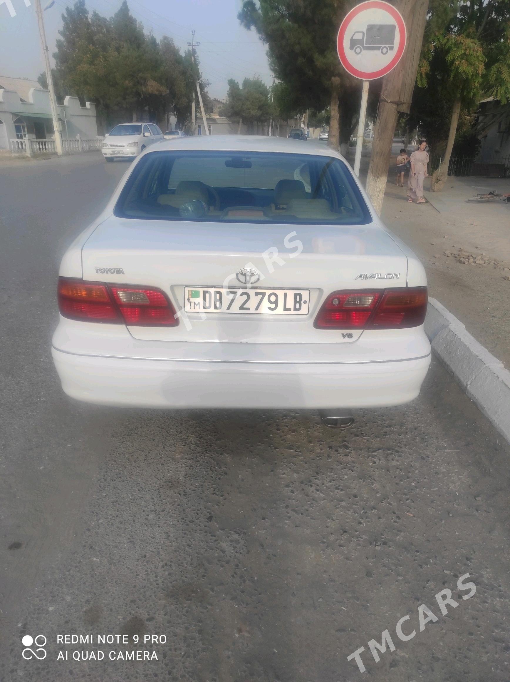 Toyota Avalon 1999 - 90 000 TMT - Halaç - img 3