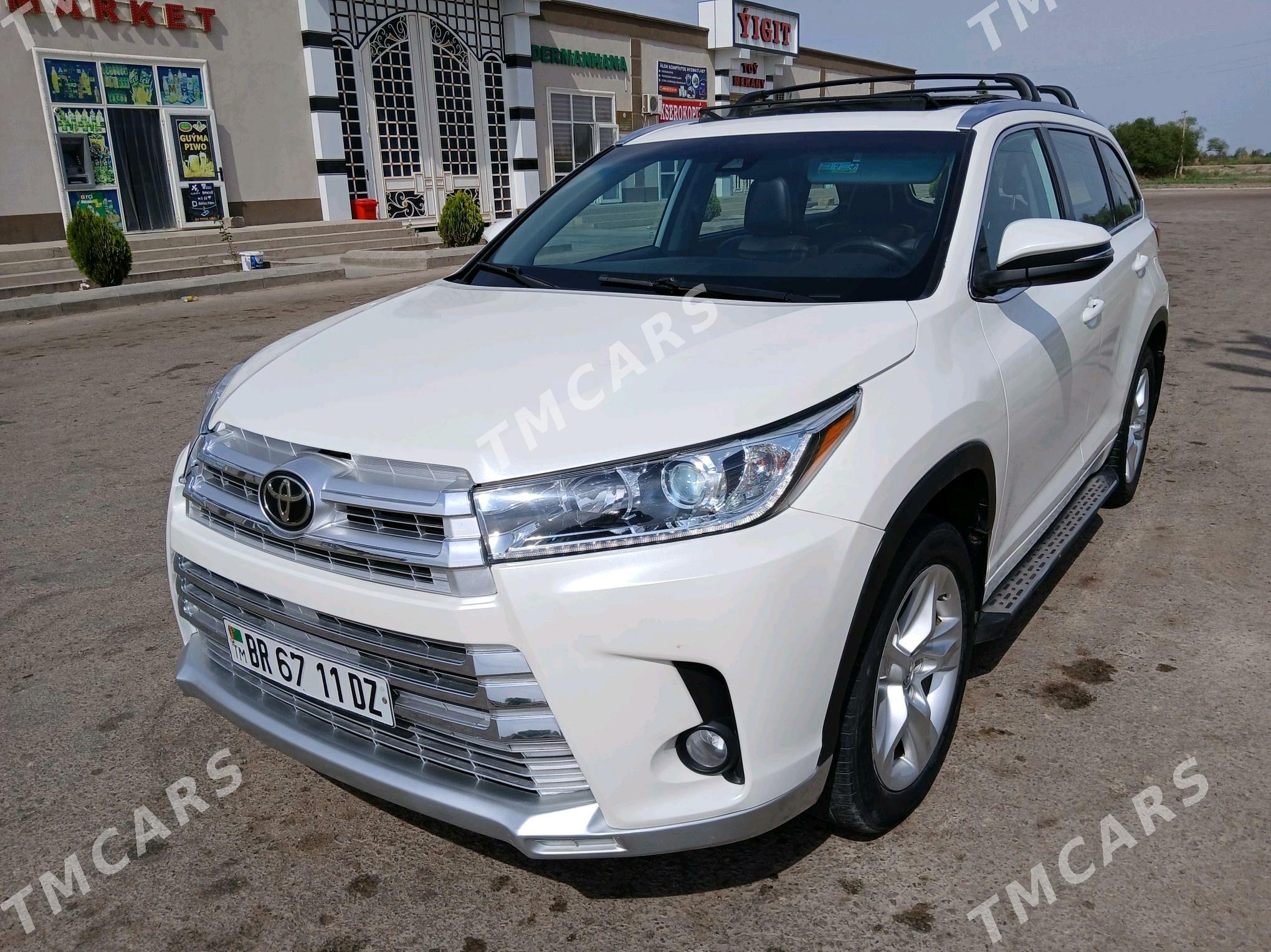 Toyota Highlander 2018 - 390 000 TMT - Дашогуз - img 3