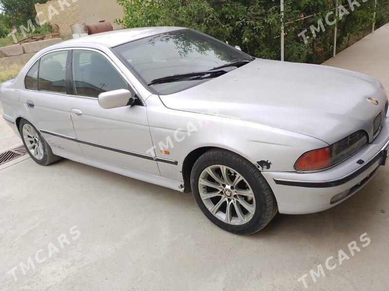 BMW 528 1998 - 70 000 TMT - Türkmenabat - img 5