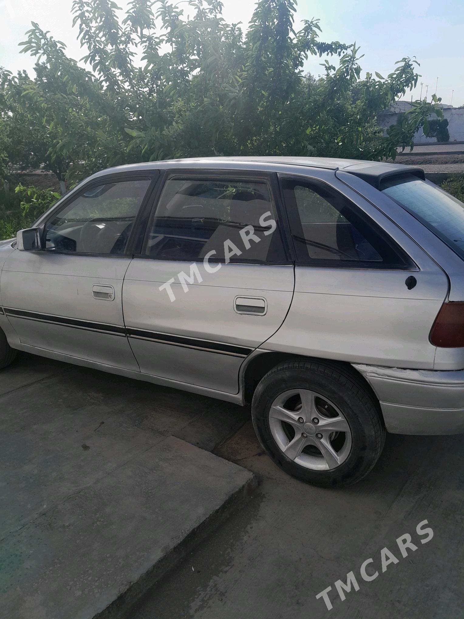 Opel Astra 1992 - 22 000 TMT - Daşoguz - img 4