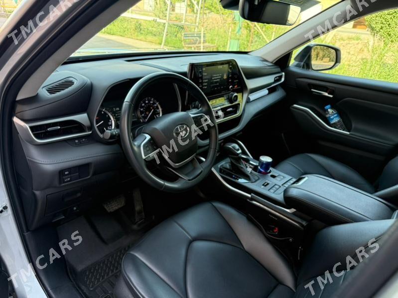 Toyota Highlander 2022 - 590 000 TMT - Türkmenabat - img 4