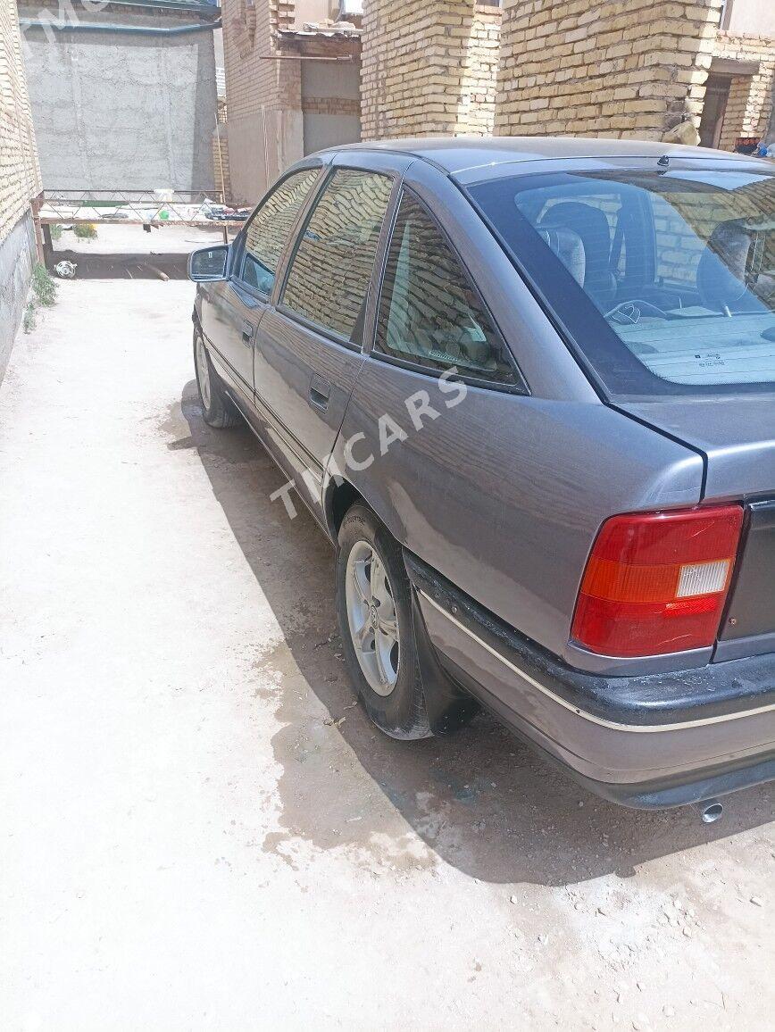 Opel Vectra 1991 - 39 000 TMT - Seýdi - img 6
