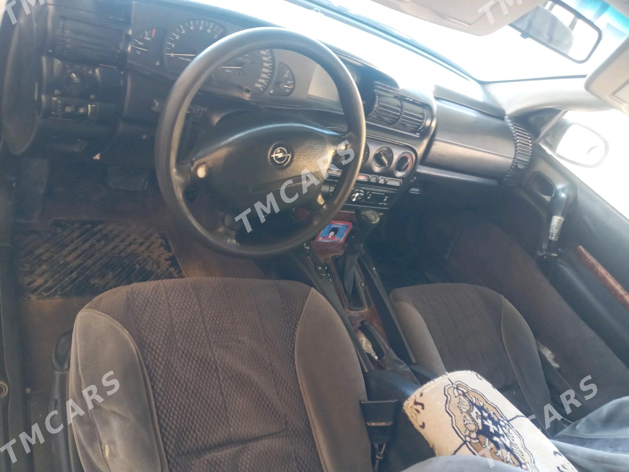 Opel Omega 1996 - 33 000 TMT - Серахс - img 3