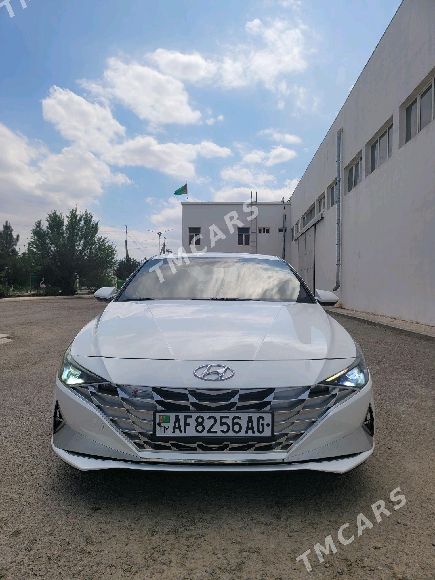 Hyundai Elantra 2023 - 258 000 TMT - Ашхабад - img 5