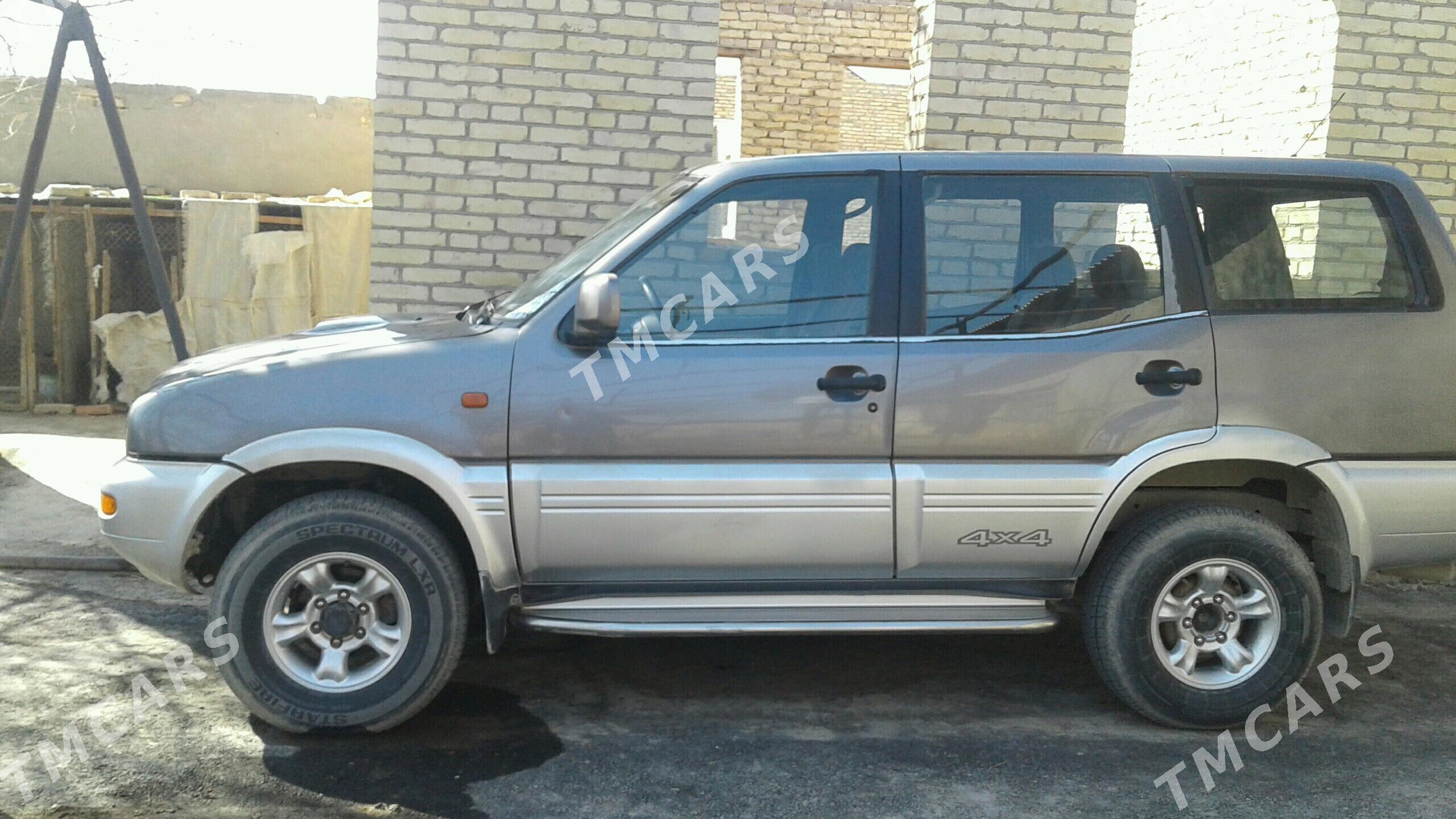 Nissan Terrano 2000 - 60 000 TMT - Sakar - img 2