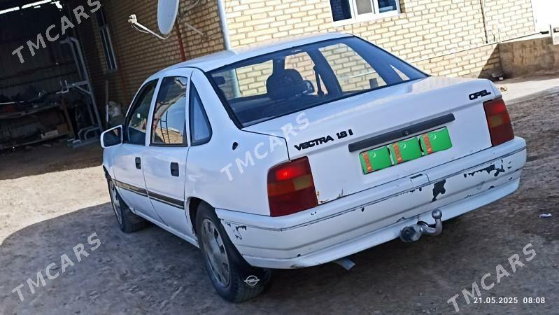 Opel Vectra 1992 - 24 000 TMT - Мары - img 4