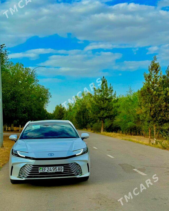 Toyota Camry 2024 - 665 000 TMT - Ашхабад - img 2