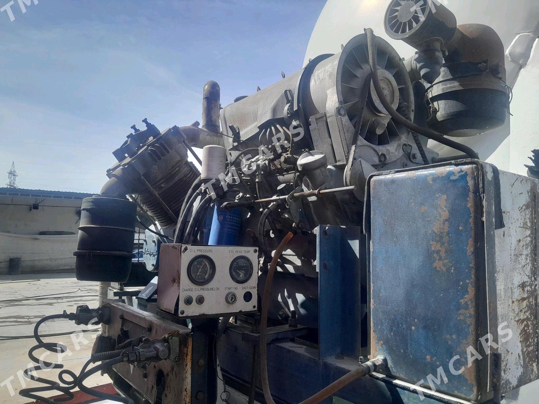 Kogel Mega 2014 - 440 000 TMT - Балканабат - img 7