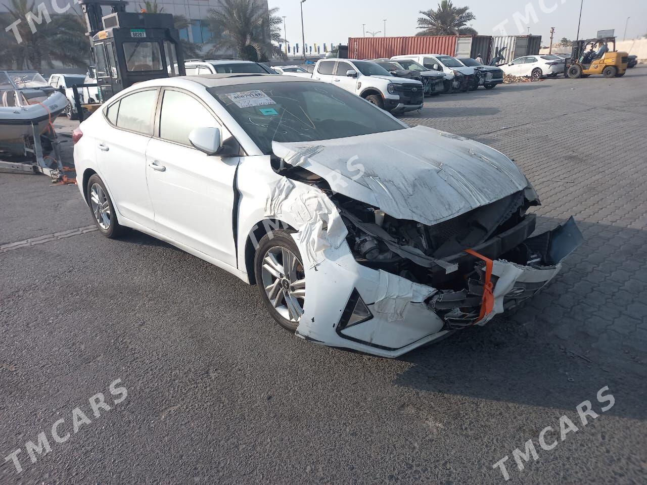Hyundai Elantra 2020 - 210 000 TMT - Aşgabat - img 6
