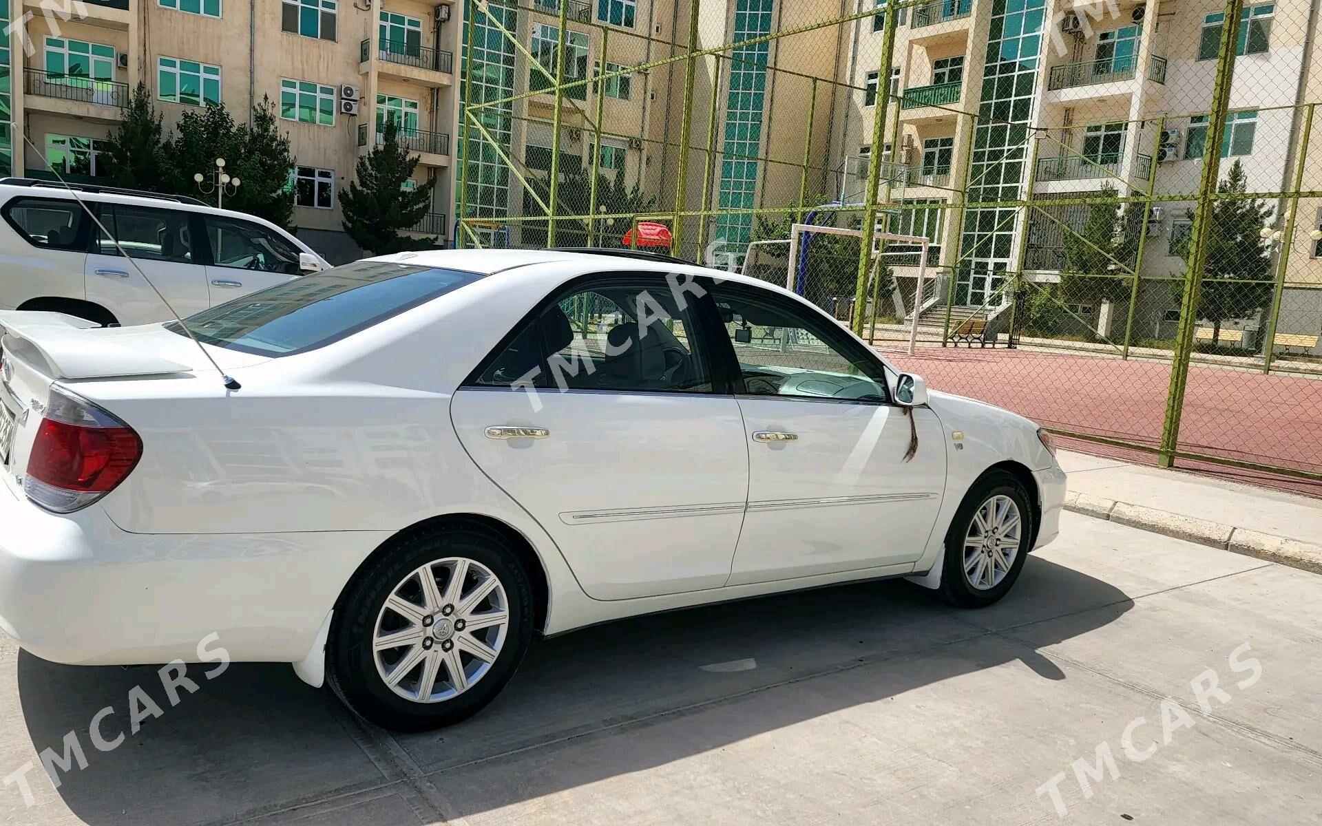 Toyota Camry 2004 - 170 000 TMT - Mary - img 9