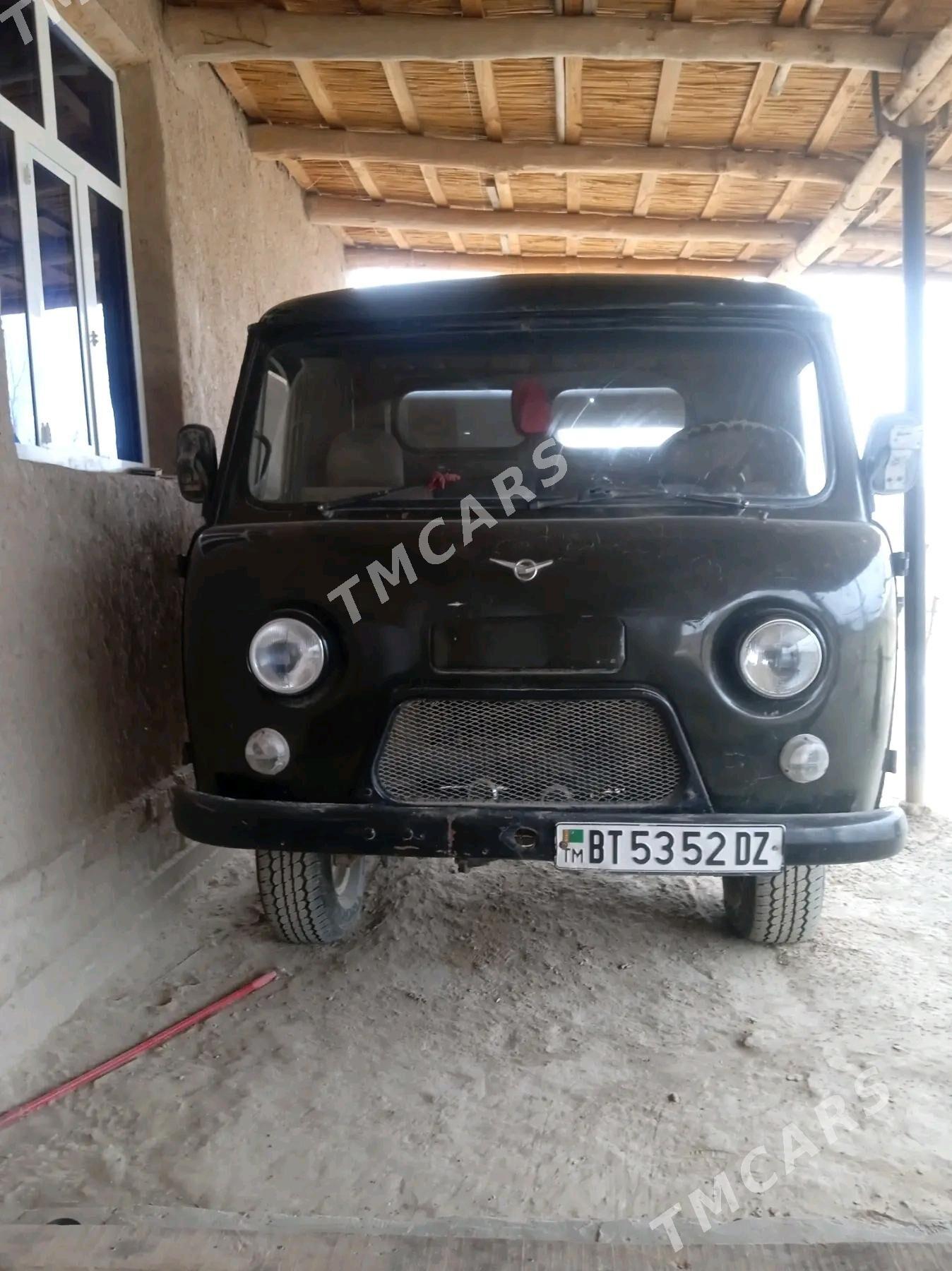 UAZ 452 1988 - 40 000 TMT - Гороглы (Тагта) - img 2