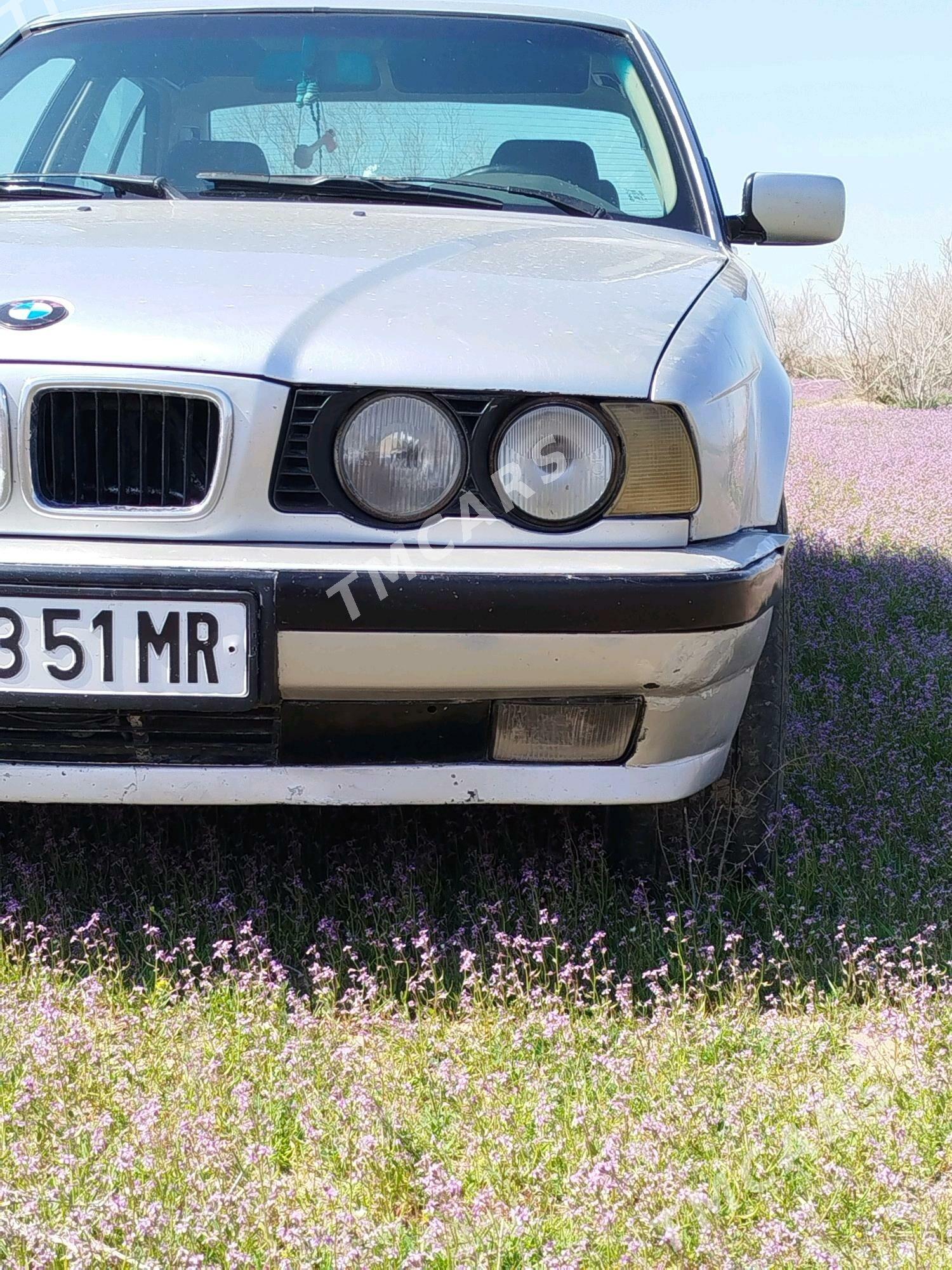 BMW 525 1992 - 50 000 TMT - Ёлётен - img 2
