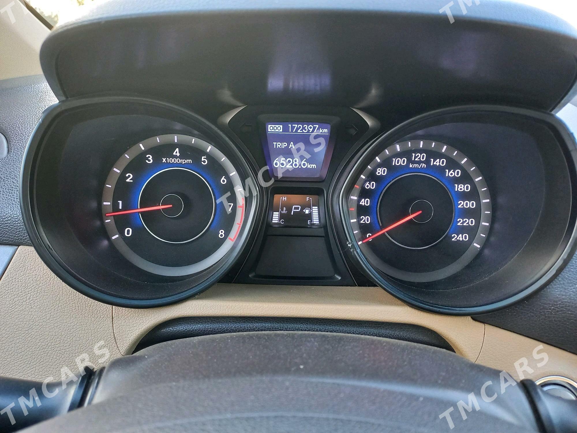 Hyundai Elantra 2013 - 165 000 TMT - Бузмеин - img 4